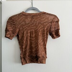 SKIMS Summer Mesh Crop